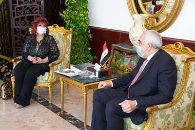 تمایل عراق به شرکت های مصری و عربی برای مشارکت در بازسازی کشور