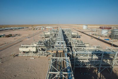 کلنگ زنی پروژه تولید روزانه 155 میلیون فوت مکعب گاز در میدان نفتی مجنون عراق