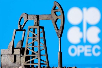 اوپک با افزایش قیمت ها سیاست تولید نفت را حفظ می کند