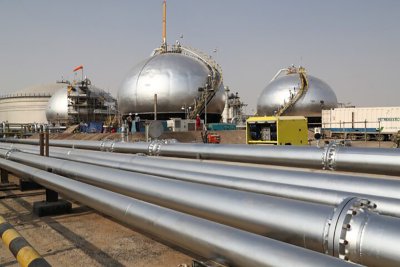 عراق به دنبال ساخت مخازن نفت در کشورهای شرق آسیاست